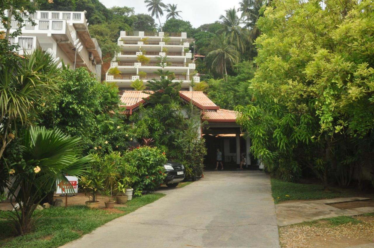 Hotel Silan Mo Мириса Екстериор снимка