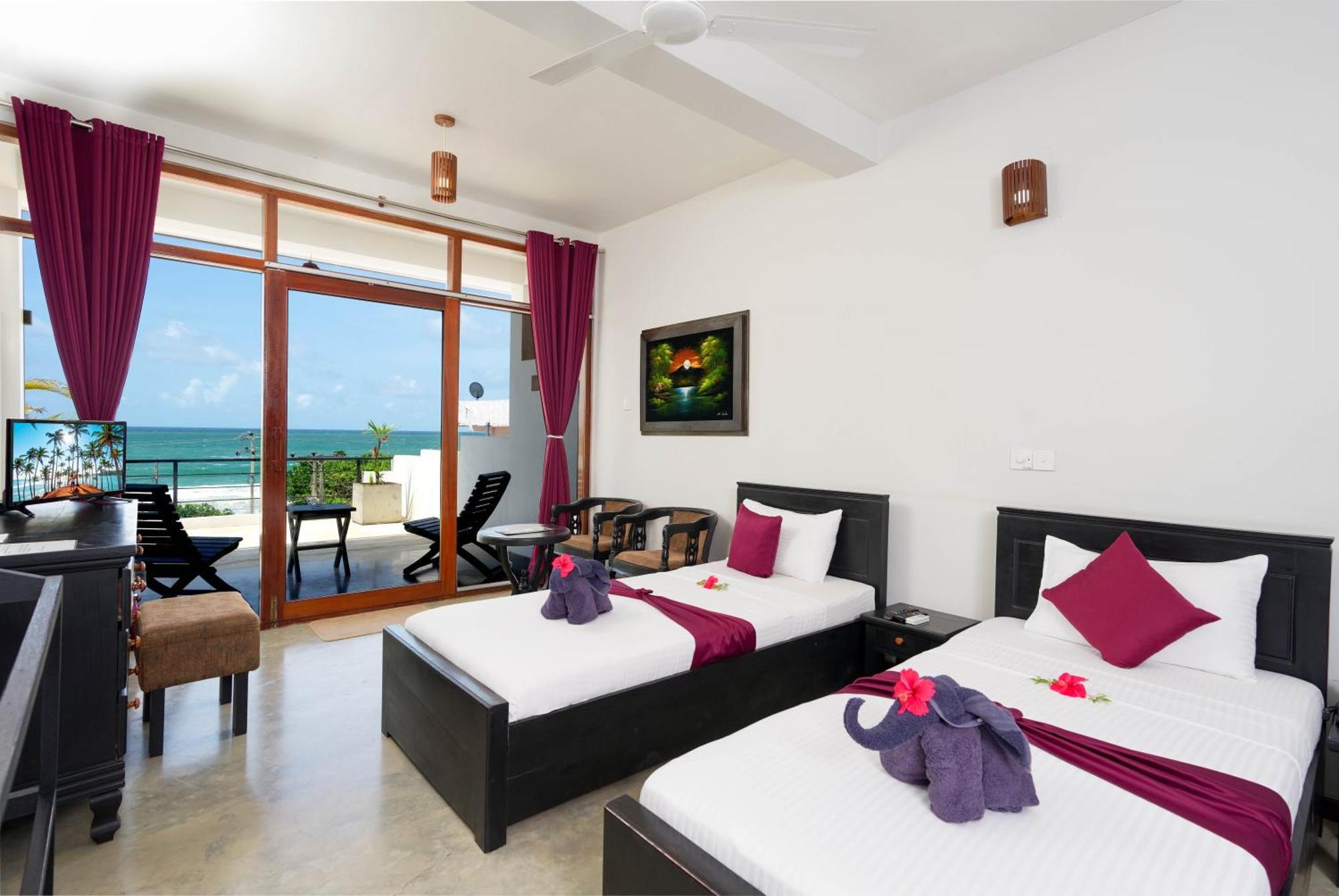 Hotel Silan Mo Мириса Екстериор снимка