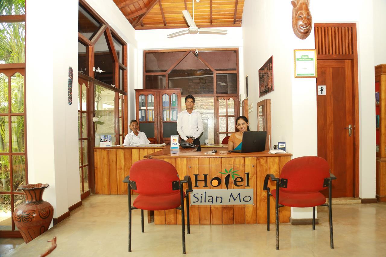 Hotel Silan Mo Мириса Екстериор снимка